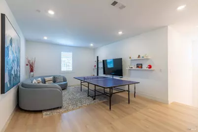 425 Royal National Road, Vacaville, CA 95687 - Photo 21