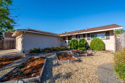 2074 Aragon Court, Napa, CA 94559 - Photo 3