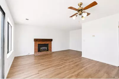 101 Stonewood Court, Vallejo, CA 94591 - Photo 11