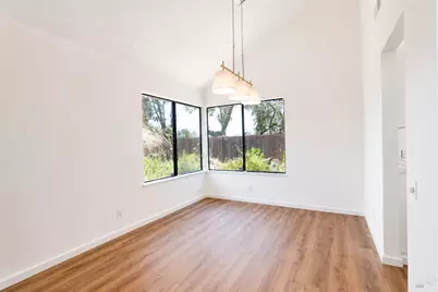 101 Stonewood Court, Vallejo, CA 94591 - Photo 9