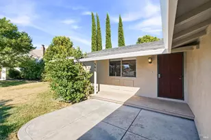 395 Spindrift Way, Vacaville, CA 95687 - Photo 7