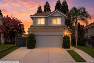 413 Rolling Oak Dr, Vacaville, CA 95688 - Photo 1