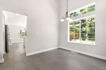 413 Rolling Oak Drive, Vacaville, CA 95688 - Photo 11
