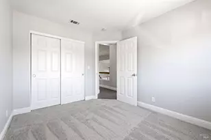 413 Rolling Oak Dr, Vacaville, CA 95688 - Photo 35