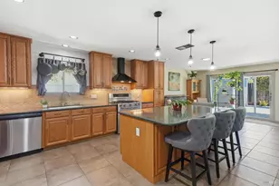 1120 Oxford Ct, Dixon, CA 95620 - Photo 1