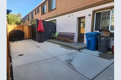 604 Daniels Avenue, Vallejo, CA 94590 - Photo 17