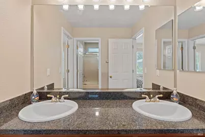 913 Zephyr Lane, Vacaville, CA 95687 - Photo 47