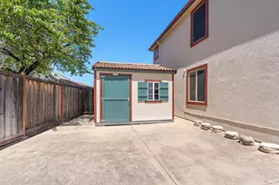 913 Zephyr Ln, Vacaville, CA 95687 - Photo 69
