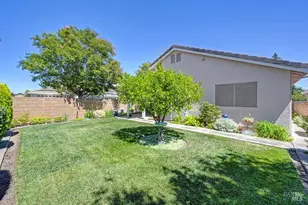 383 Mandarin Cir, Vacaville, CA 95687 - Photo 21