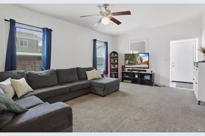 428 Montezuma Street, Rio Vista, CA 94571 - Photo 7