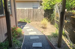 1222 Jacky Dr, Santa Rosa, CA 95405 - Photo 3