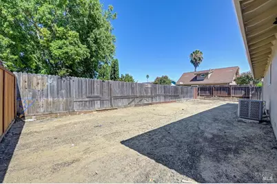 2761 Orchid Street, Fairfield, CA 94533 - Photo 19
