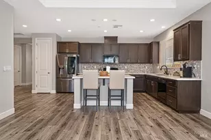 584 Kingbird Cir, Vacaville, CA 95688 - Photo 5