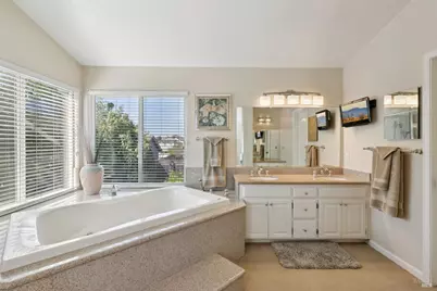 1422 Roman Drive, Rohnert Park, CA 94928 - Photo 27