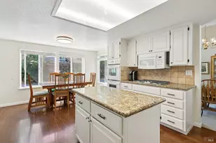 1422 Roman Dr, Rohnert Park, CA 94928 - Photo 21