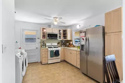 516 Suisun Street, Suisun City, CA 94585 - Photo 15