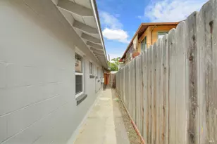 520 S 1st St, Dixon, CA 95620 - Photo 27