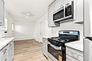 520 S 1st St, Dixon, CA 95620 - Photo 11