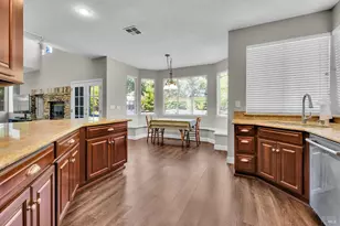 349 Oak Valley Dr, Vacaville, CA 95687 - Photo 7