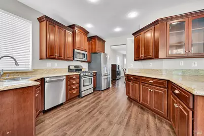 349 Oak Valley Drive, Vacaville, CA 95687 - Photo 9