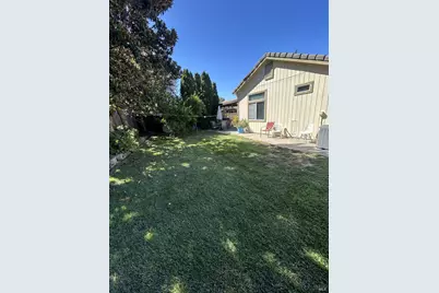 1915 Dorris Court, Dixon, CA 95620 - Photo 17
