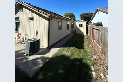 1915 Dorris Court, Dixon, CA 95620 - Photo 21