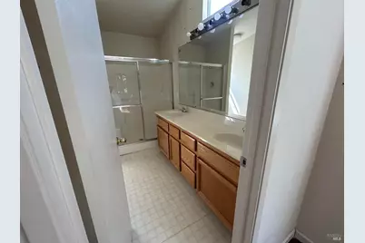 1915 Dorris Court, Dixon, CA 95620 - Photo 15