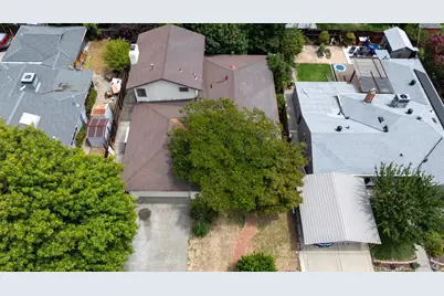 811 Azalea Way, Vacaville, CA 95688 - Photo 31