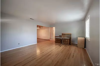 811 Azalea Way, Vacaville, CA 95688 - Photo 5