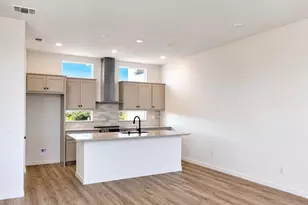 707 Catherine St, Vacaville, CA 95688 - Photo 1
