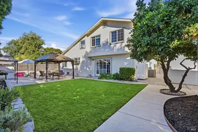 124 Kingsland Court, Vacaville, CA 95687 - Photo 35