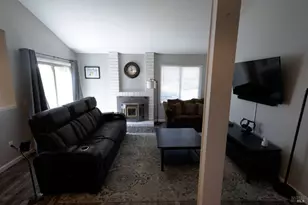 3005 Aurora Ct, Santa Rosa, CA 95405 - Photo 3