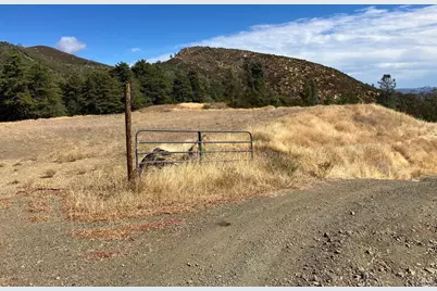 11640 Dry Creek Road, Middletown, CA 95461 - Photo 7