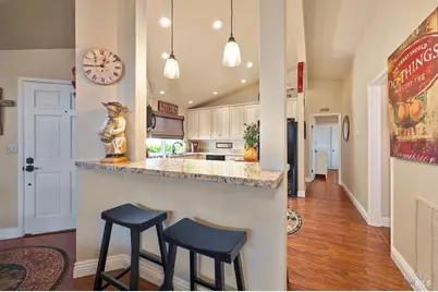 Falcon Crest Circle, Napa, CA 94558 - Photo 17
