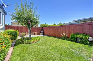Falcon Crest Circle, Napa, CA 94558 - Photo 35