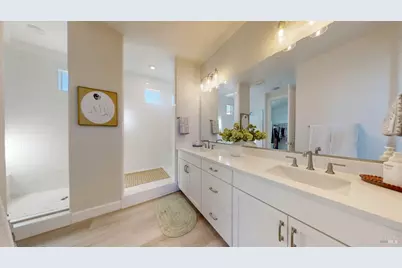 425 Vanderbilt Drive, Dixon, CA 95620 - Photo 37