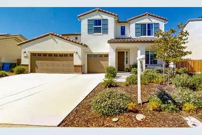 425 Vanderbilt Drive, Dixon, CA 95620 - Photo 1