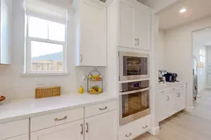 425 Vanderbilt Dr, Dixon, CA 95620 - Photo 21