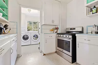904 Valle Vista Avenue, Vallejo, CA 94590 - Photo 11