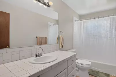 514 W 4th Street, Cloverdale, CA 95425 - Photo 19