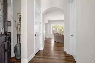 625 Sparrowhawk Drive, Vacaville, CA 95687 - Photo 5
