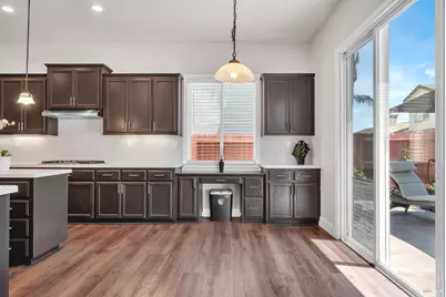 625 Sparrowhawk Drive, Vacaville, CA 95687 - Photo 9