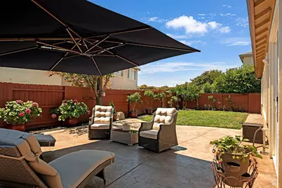 625 Sparrowhawk Drive, Vacaville, CA 95687 - Photo 11