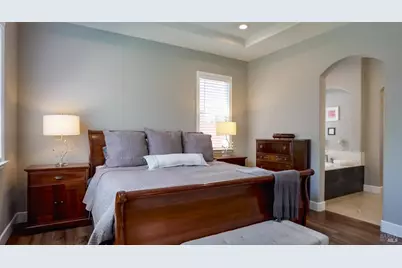 625 Sparrowhawk Drive, Vacaville, CA 95687 - Photo 19