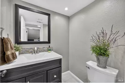 160 Colby Court, Vacaville, CA 95687 - Photo 13