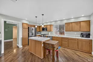 160 Colby Ct, Vacaville, CA 95687 - Photo 9