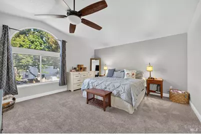 160 Colby Court, Vacaville, CA 95687 - Photo 17