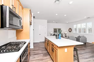 1445 Goldfield Ln, Dixon, CA 95620 - Photo 15