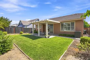1067 Red Mulberry Ct, Vacaville, CA 95687 - Photo 29