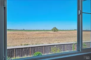 160 Kodiak Dr, Vacaville, CA 95687 - Photo 15